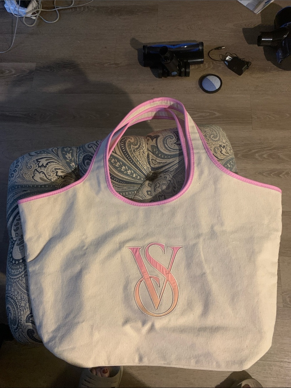NWT Victoria's Secret Cream Canvas Tote with Pink Trim and Monogram